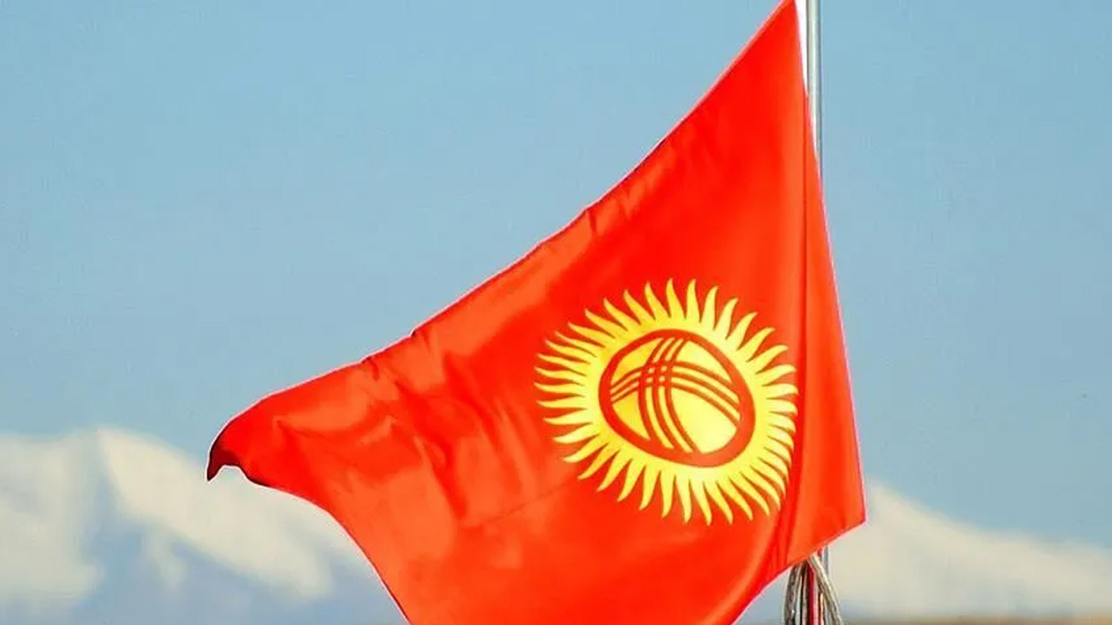 Kırgızistan'da alfabeden Rusça harflerin çıkarılması teklifi