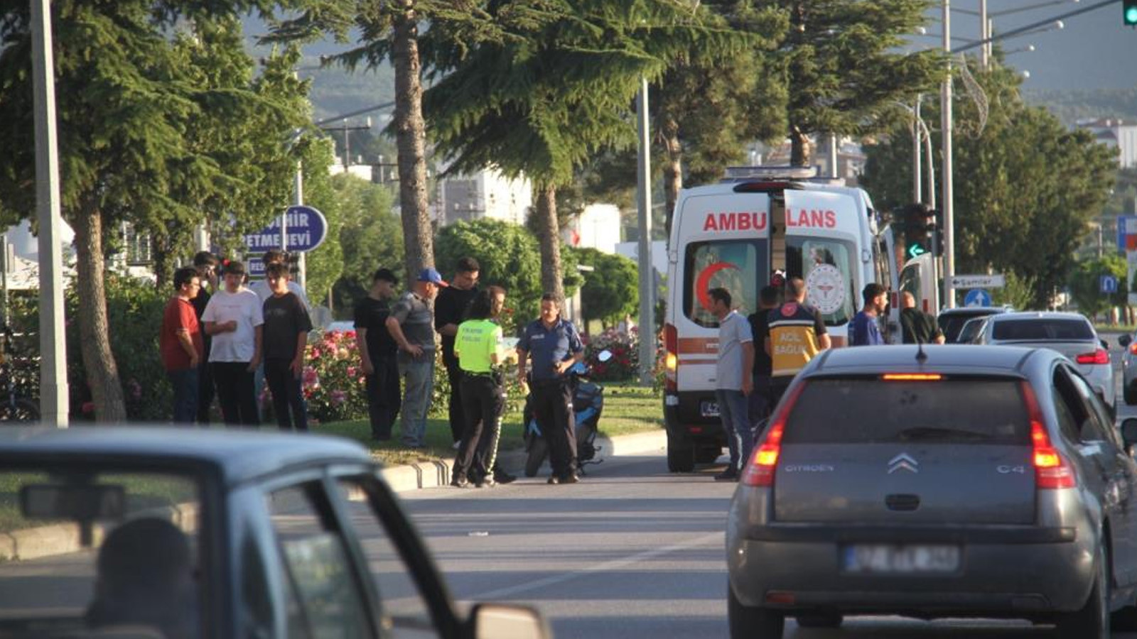 Konya'da kaza sonrası küçük çocuğun dili boğazına kaçtı