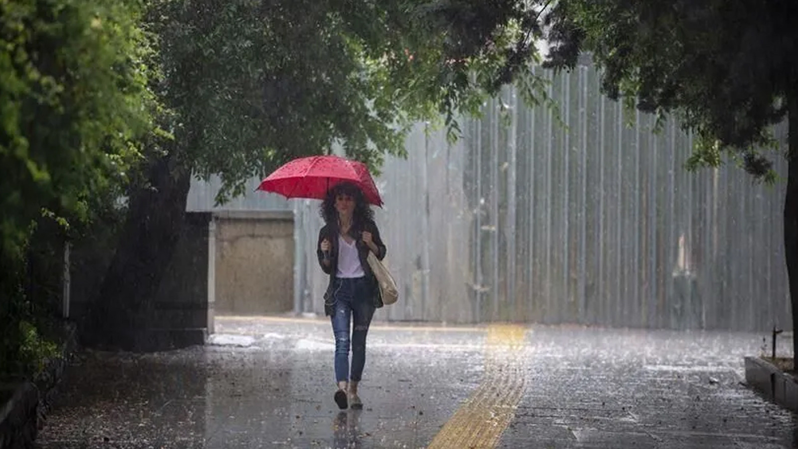 Meteoroloji'den 5 il için kuvvetli sağanak uyarısı