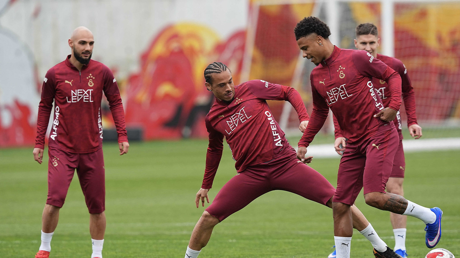 Galatasaray, 2026-2027 Sezonu İçin Sahaya Çıkıyor