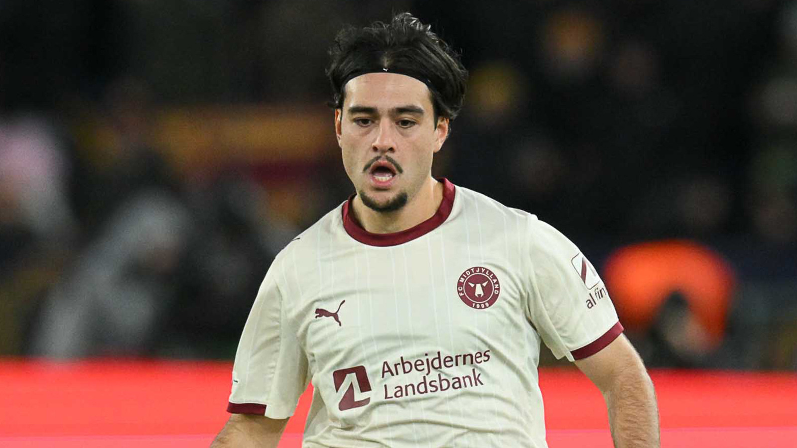 Trabzonspor, Aral Şimşir'i kadrosuna kattı