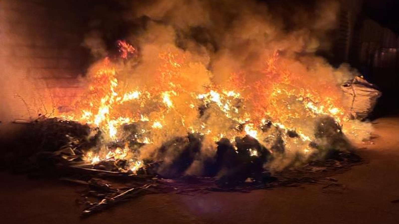 Balıkesir ve Kütahya'da Orman Yangınlarına Müdahale Sürüyor