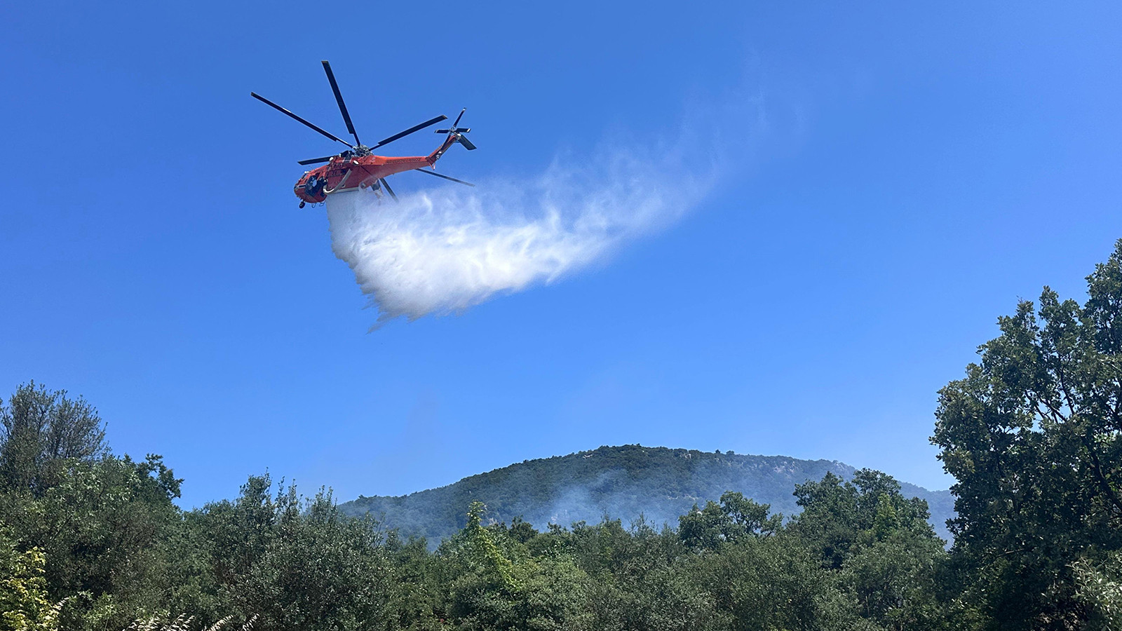 Çanakkale Ayvacık'ta Orman Yangını Kontrol Altına Alındı