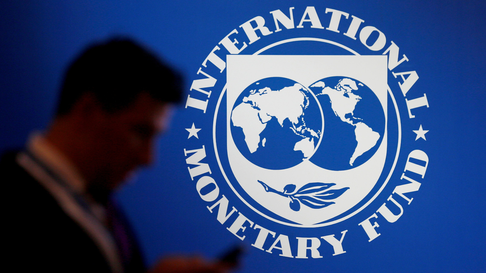 IMF 2026 büyüme tahminini düşürdü