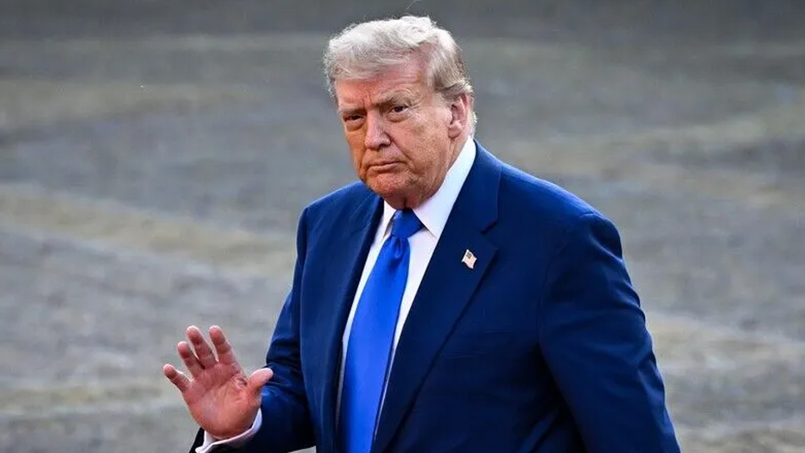 Trump İran petrol lisansını iptal etti