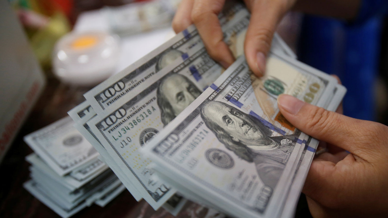 Dolar Yeni Haftaya 47 TL Sınırında Başladı