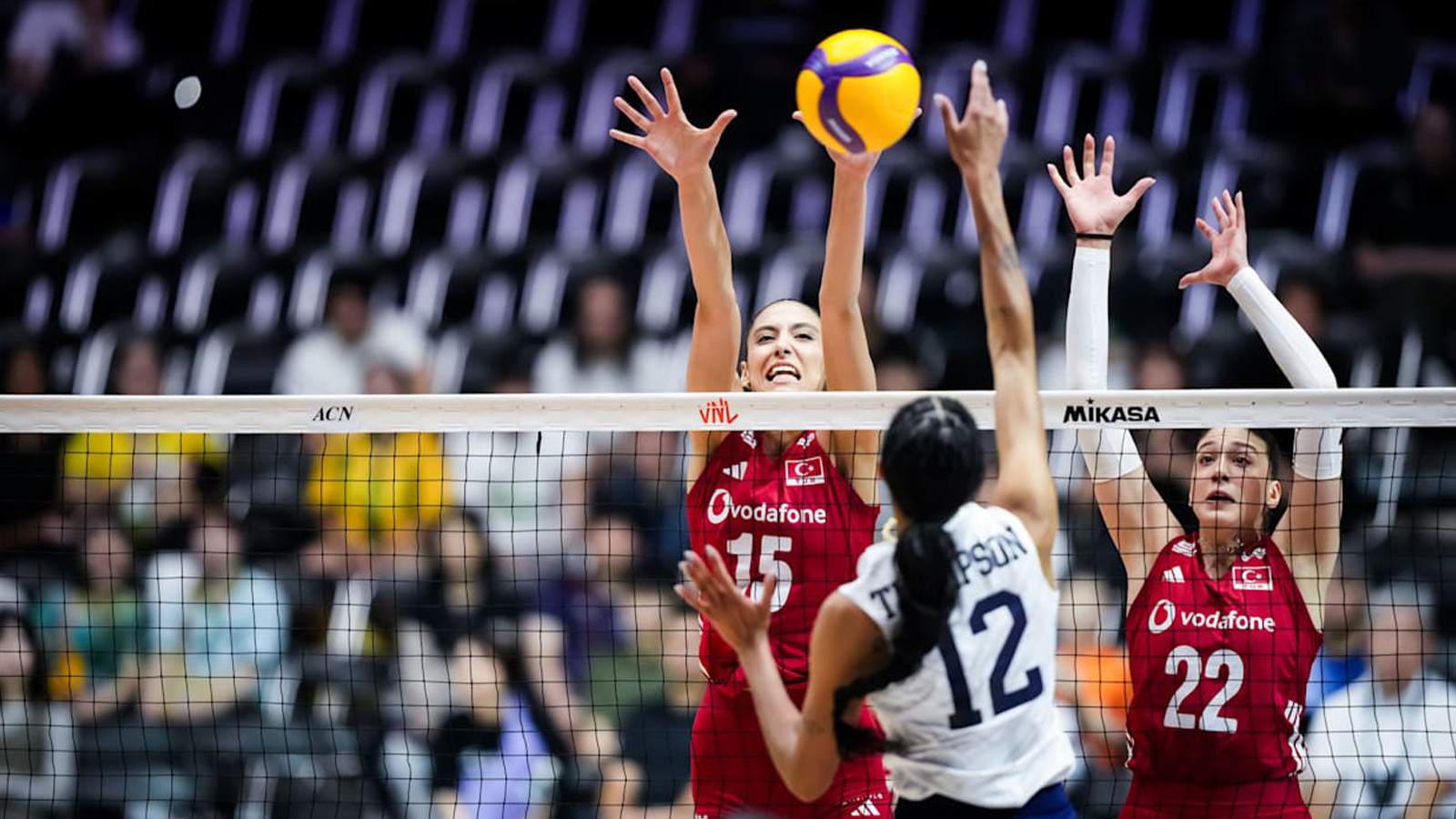 Filenin Sultanları ABD Karşısında 3-2 Mağlubiyet Aldı