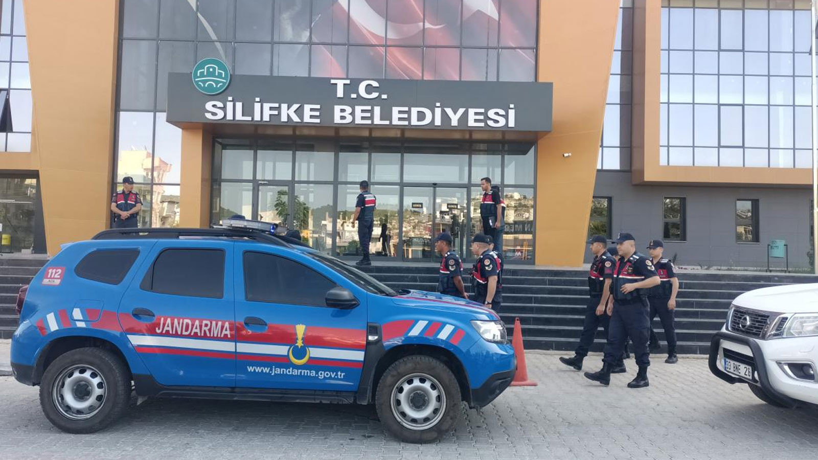 Silifke Belediyesi'nde Rüşvet Soruşturmasında İki Tutuklama