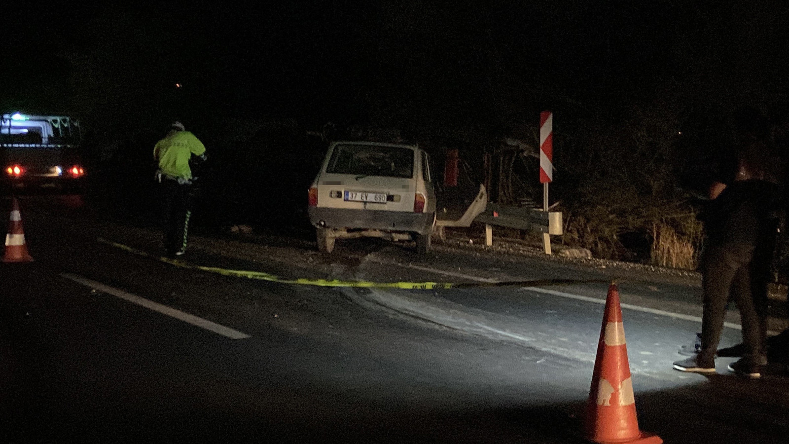 Kastamonu'da otomobil traktörle çarpıştı: Ölü ve yaralı var