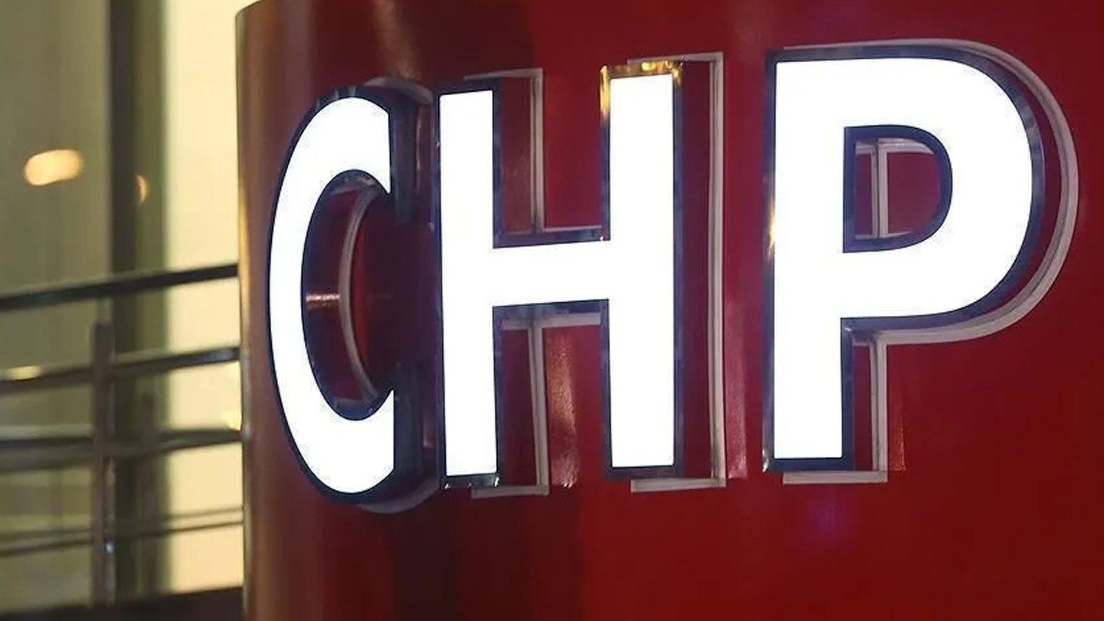 CHP'de Şanlıurfa'da 4 İlçe Başkanlığına Fesih