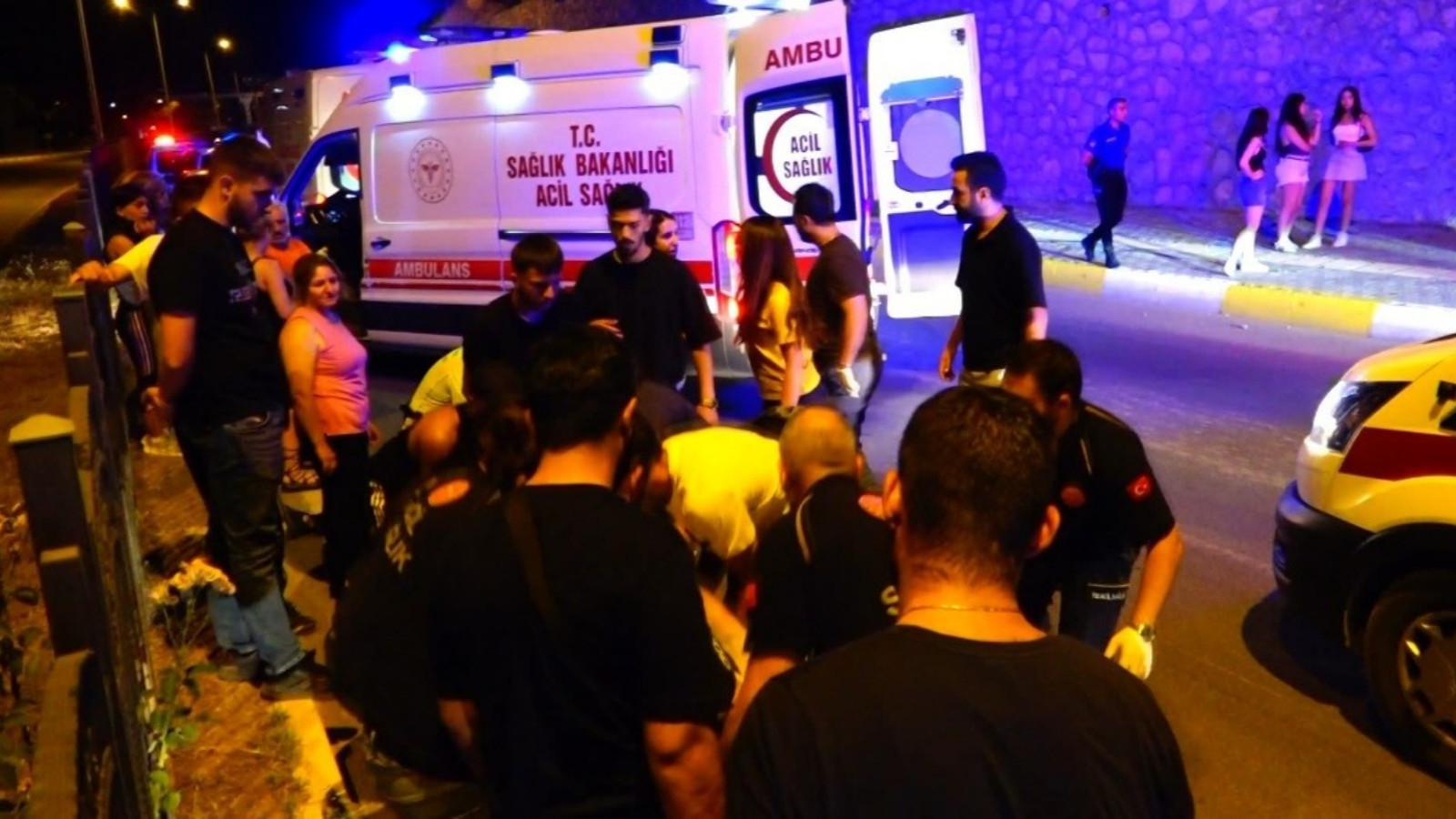 Tunceli'de motosiklet kazası: İki yaralı