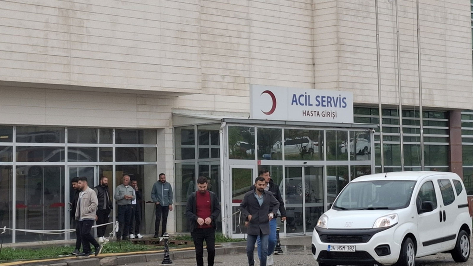 Sokak ortasında dehşet! Silahlı saldırıda hayatını kaybetti