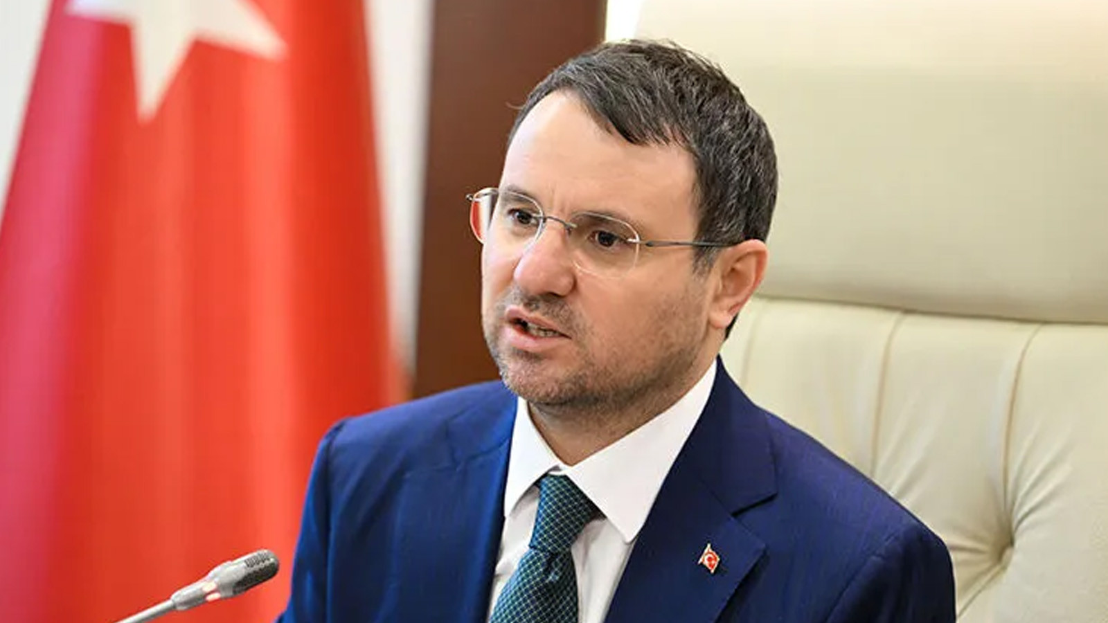 Bakan Gürlek'ten kamu görevlilerine yönelik operasyona ilişkin açıklama