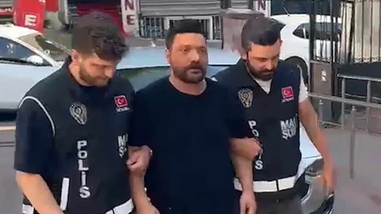 Oğuzhan Uğur ve 9 Kişi Adliyeye Sevk Edildi