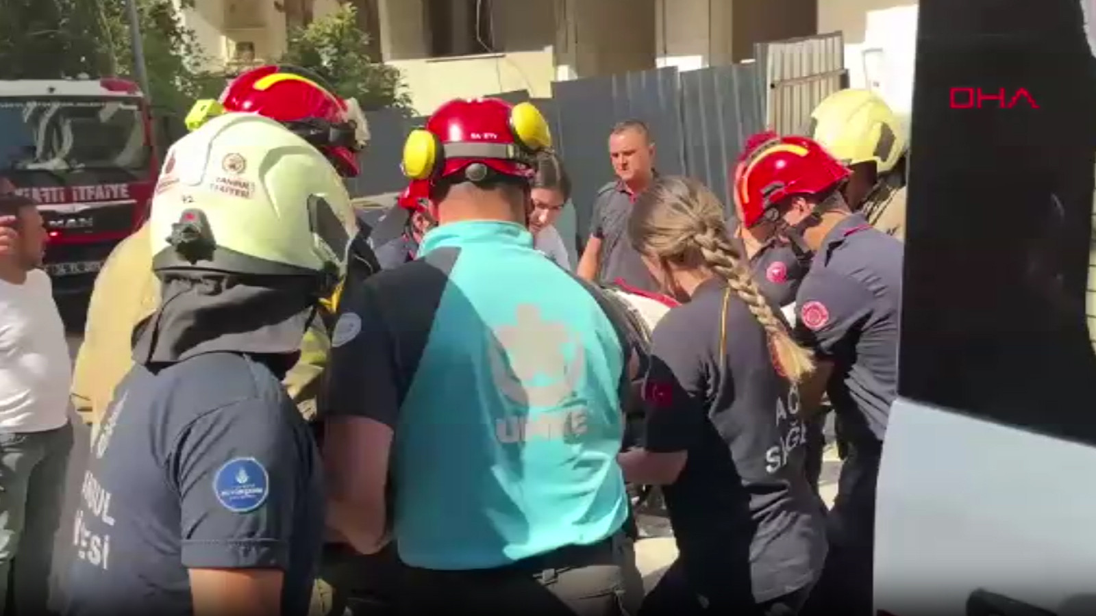 Avcılar’da metruk binada kiriş çöktü: İşçi altında kaldı