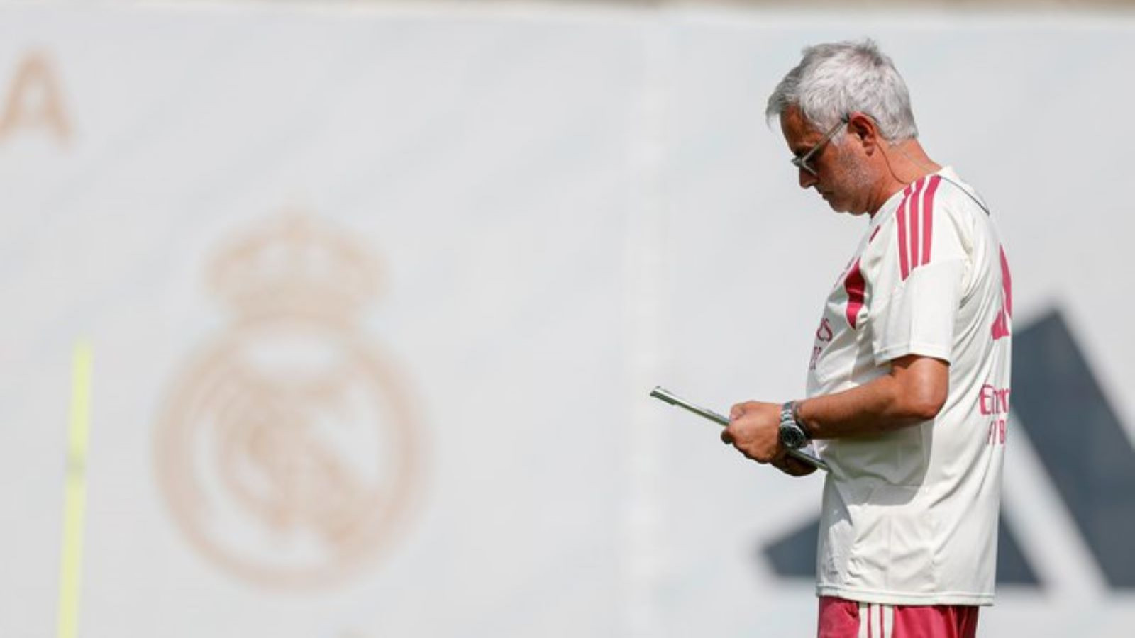 Mourinho sistemi değiştirdi, direksiyonu Arda Güler'e verdi