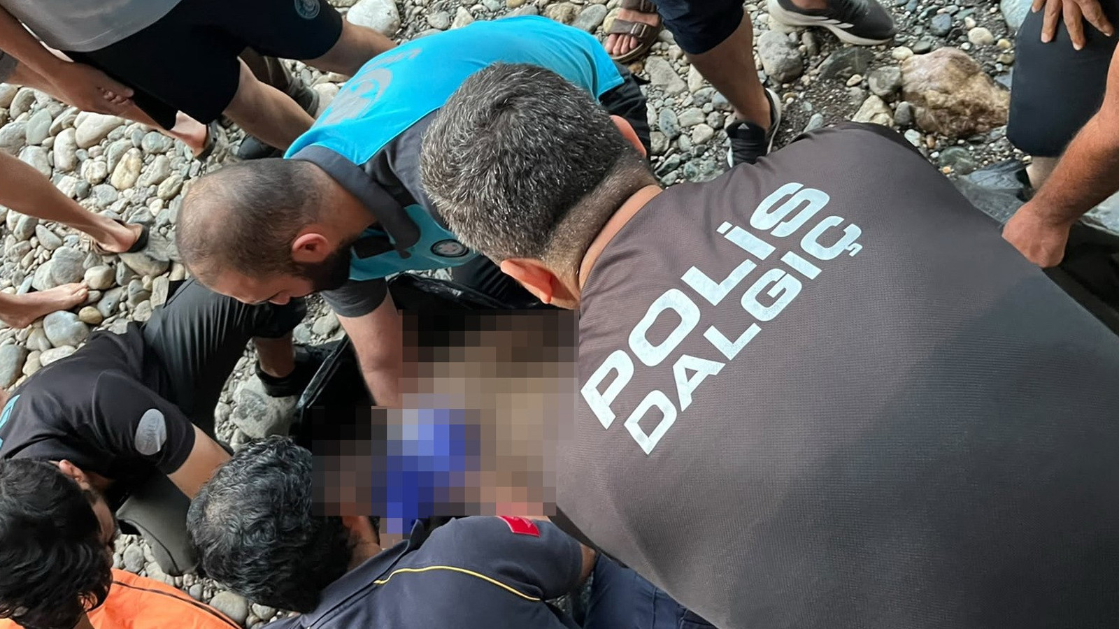 Serinlemek için suya girdi: Acı haber geldi