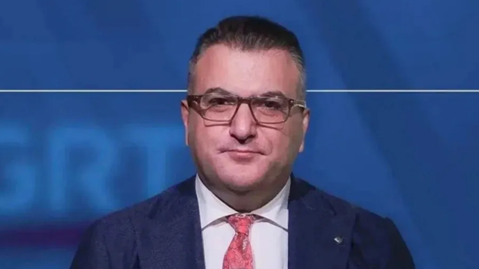 Gazeteci Cem Küçük gözaltına alındı