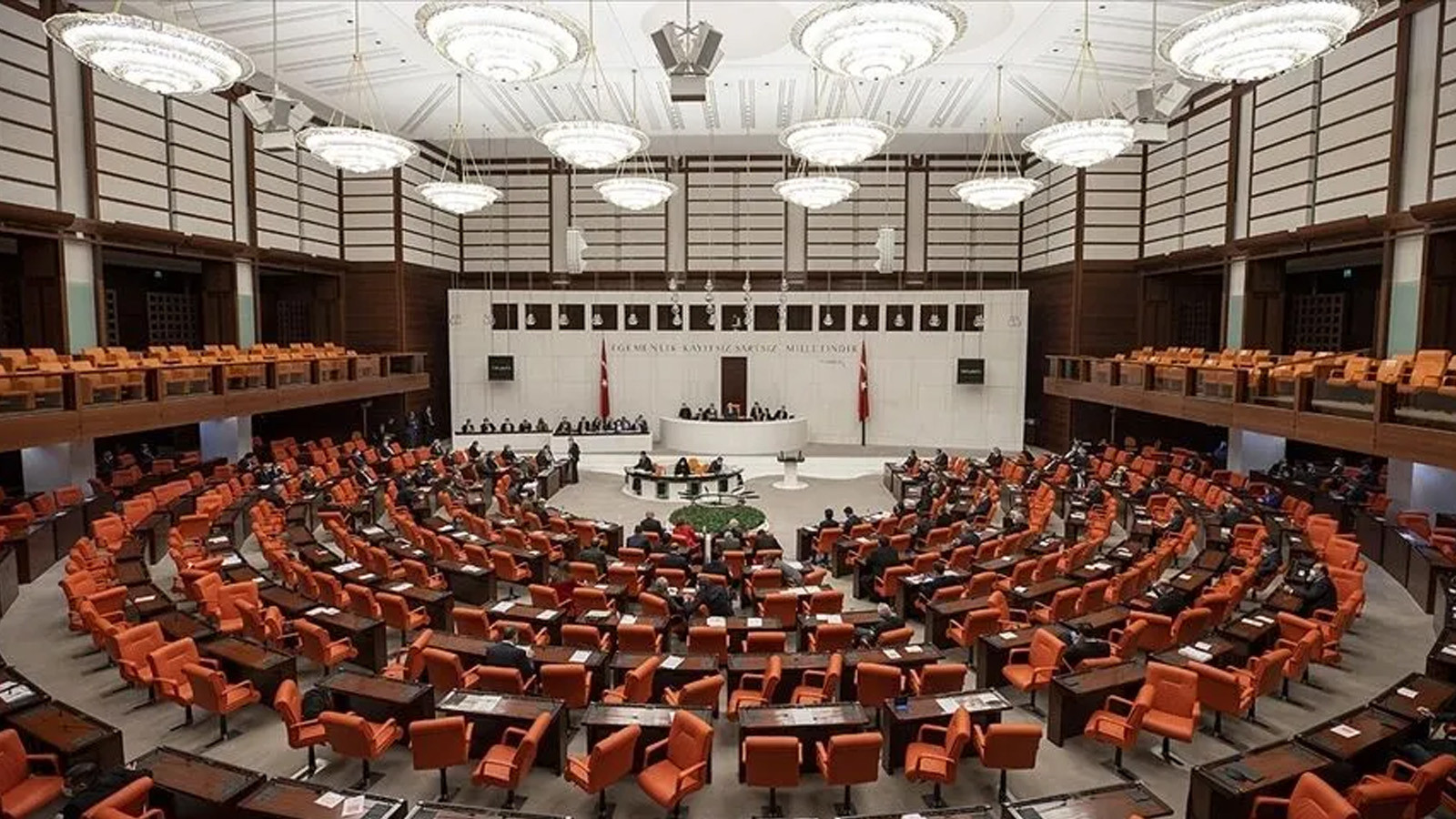 Yeni Çerçeve Yasa Teklifinin İsmi Açıklandı: 'Milli Dayanışma ve Toplumsal Bütünleşmenin Güçlendirilmesi'