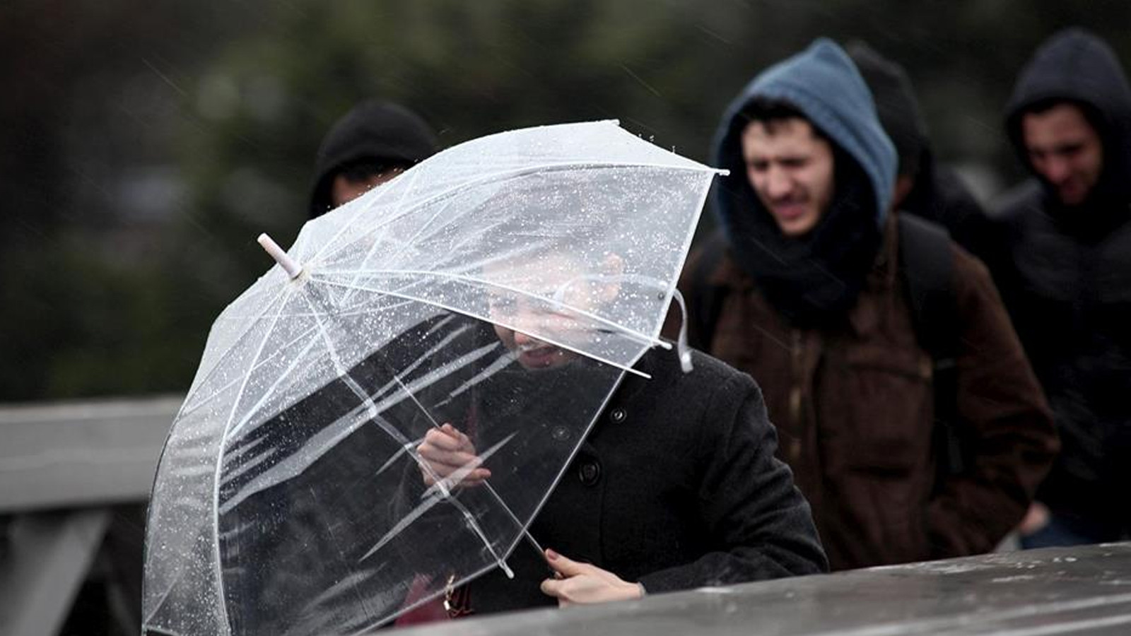 Meteoroloji'den Sağanak Yağış Uyarısı: Üç İl İçin Dikkat