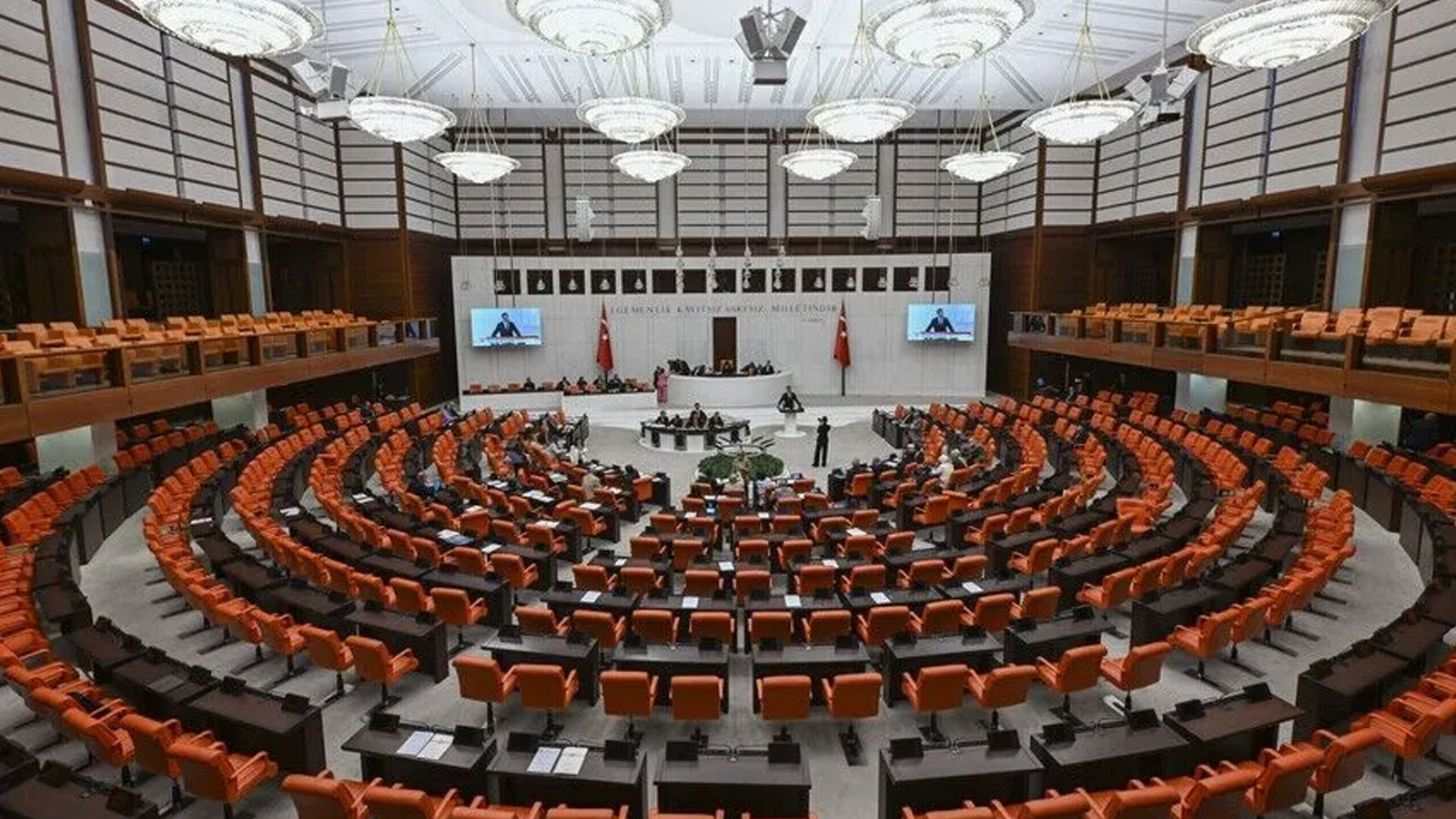 TBMM Genel Kurulunda Çocuklar İçin Yeni Kanun Kabul Edildi