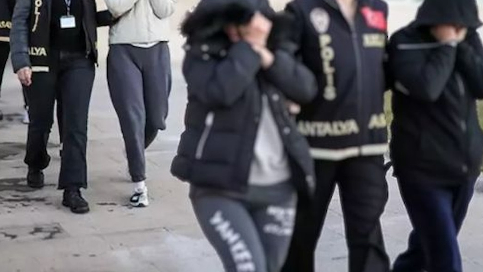 Antalya Merkezli Fuhuş Operasyonunda 6 Tutuklama Gerçekleşti