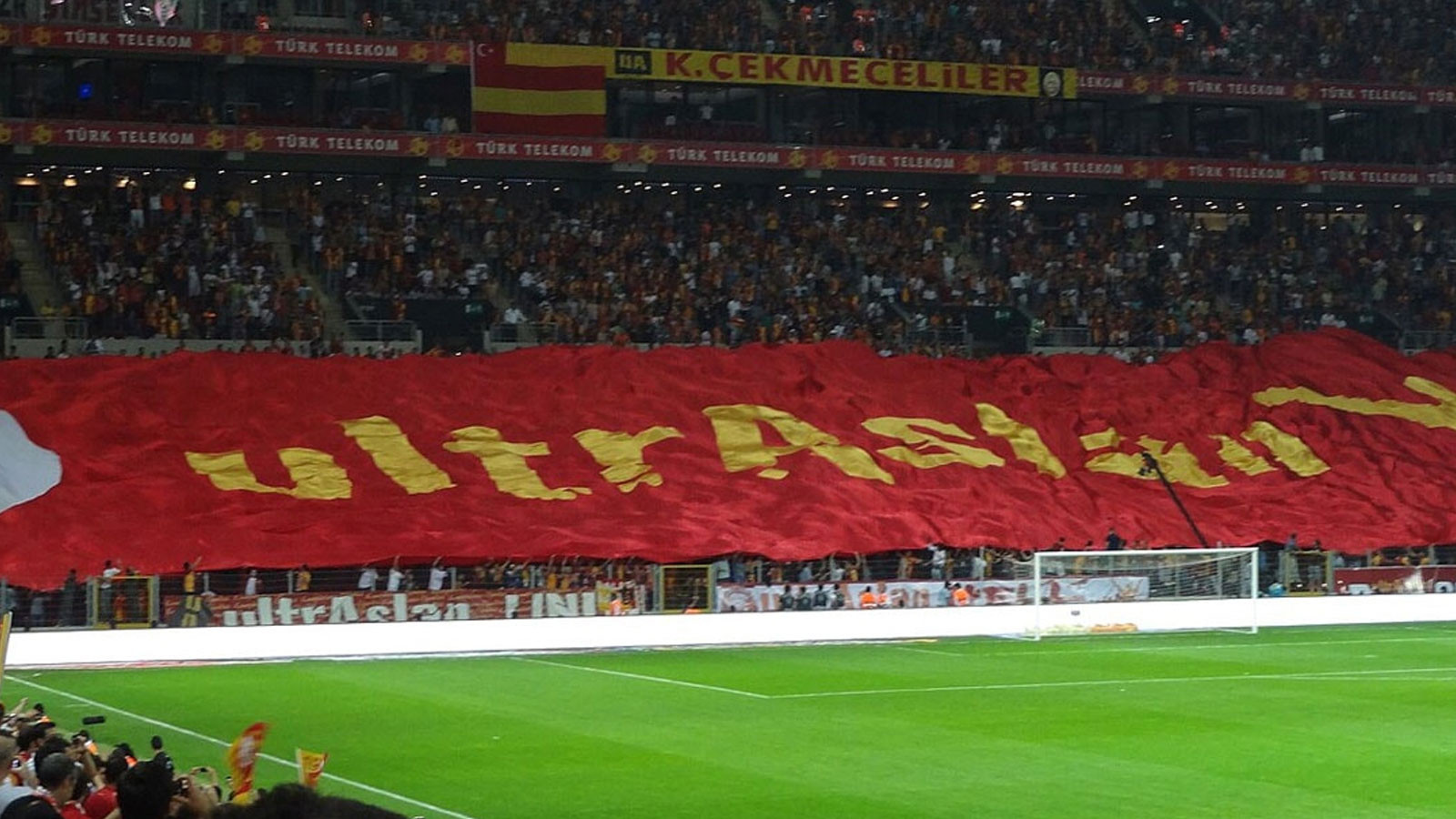 ultrAslan'da Kriz: 40 Temsilcilik Ayrılma Kararı Aldı