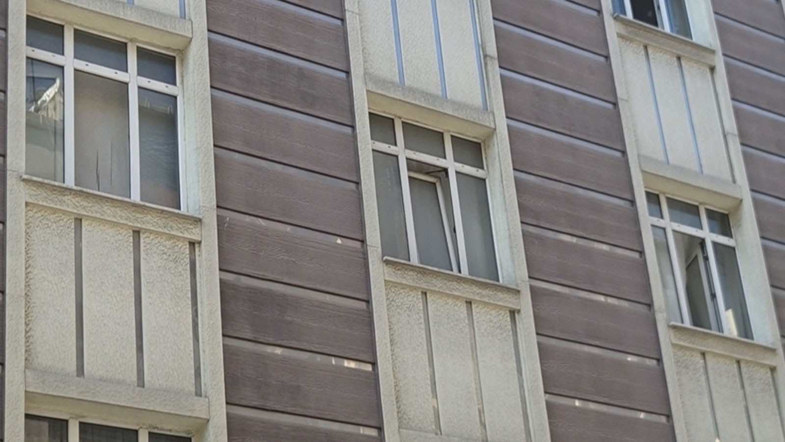 Gaziosmanpaşa’da kan donduran olay: Evinde boğazı kesilmiş halde ölü bulundu