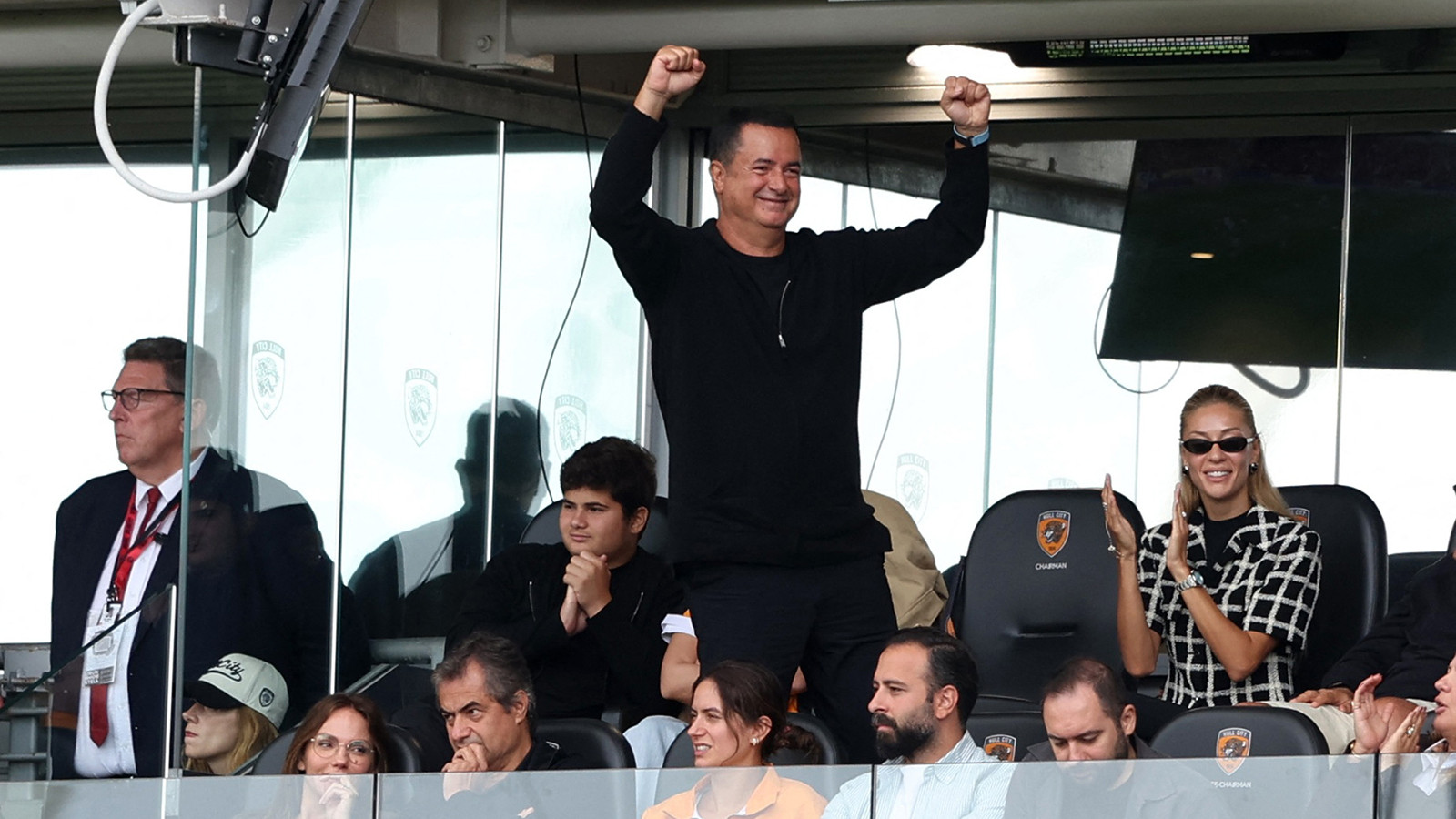 Acun Ilıcalı'nın takımı Hull City, Manchester United'a bir ilki yaşattı