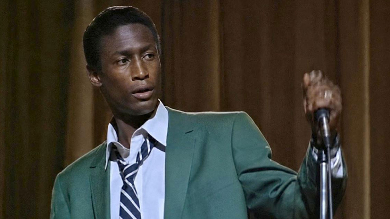 Dünyaca ünlü oyuncu Michael Wright 70 yaşında hayatını kaybetti