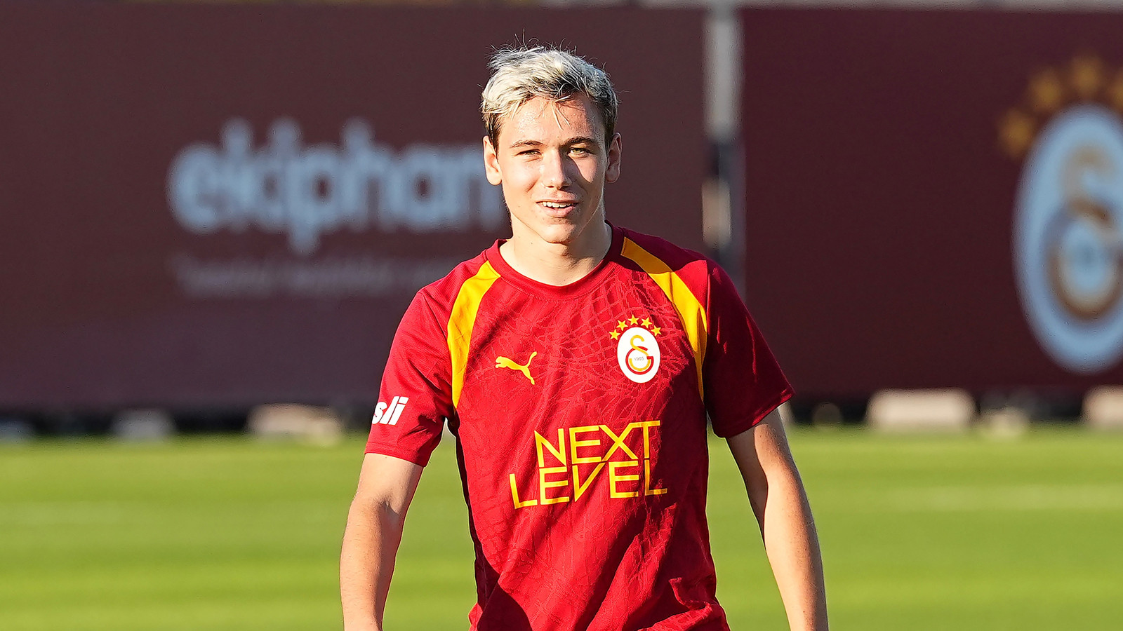 Batrakov'un ilk idmanında kazanan takım dikkat çekti