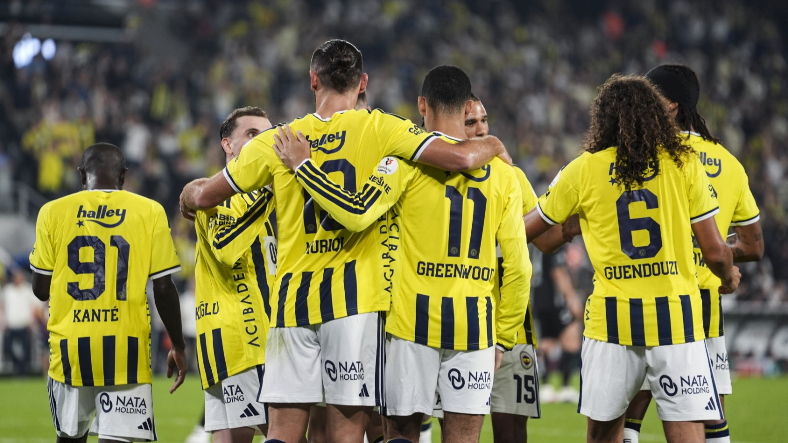 CANLI YAYIN | Lyon - Fenerbahçe (Şampiyonlar Ligi)
