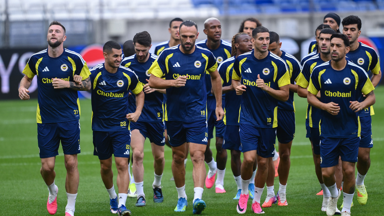 Lyon - Fenerbahçe maçı saat kaçta, hangi kanalda?