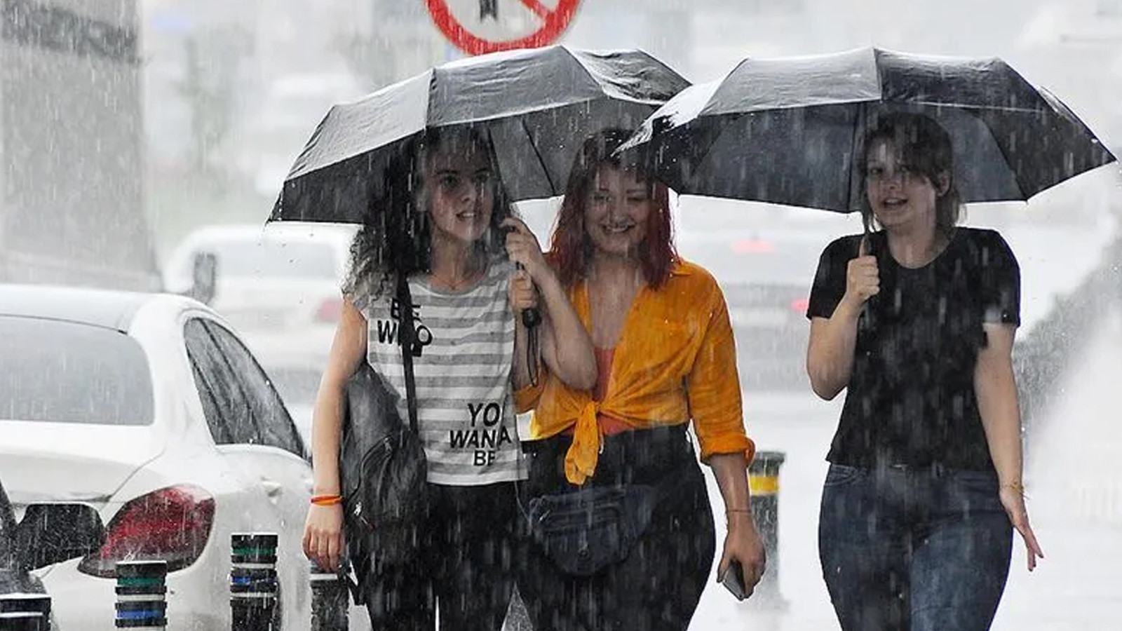 İstanbul için kritik saat belli oldu... Meteoroloji ve Valilik peş peşe uyardı