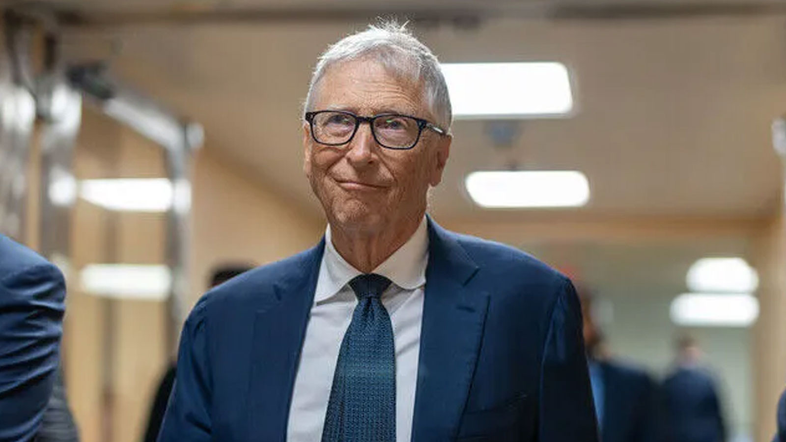 Bill Gates'ten yapay zeka uyarısı!
