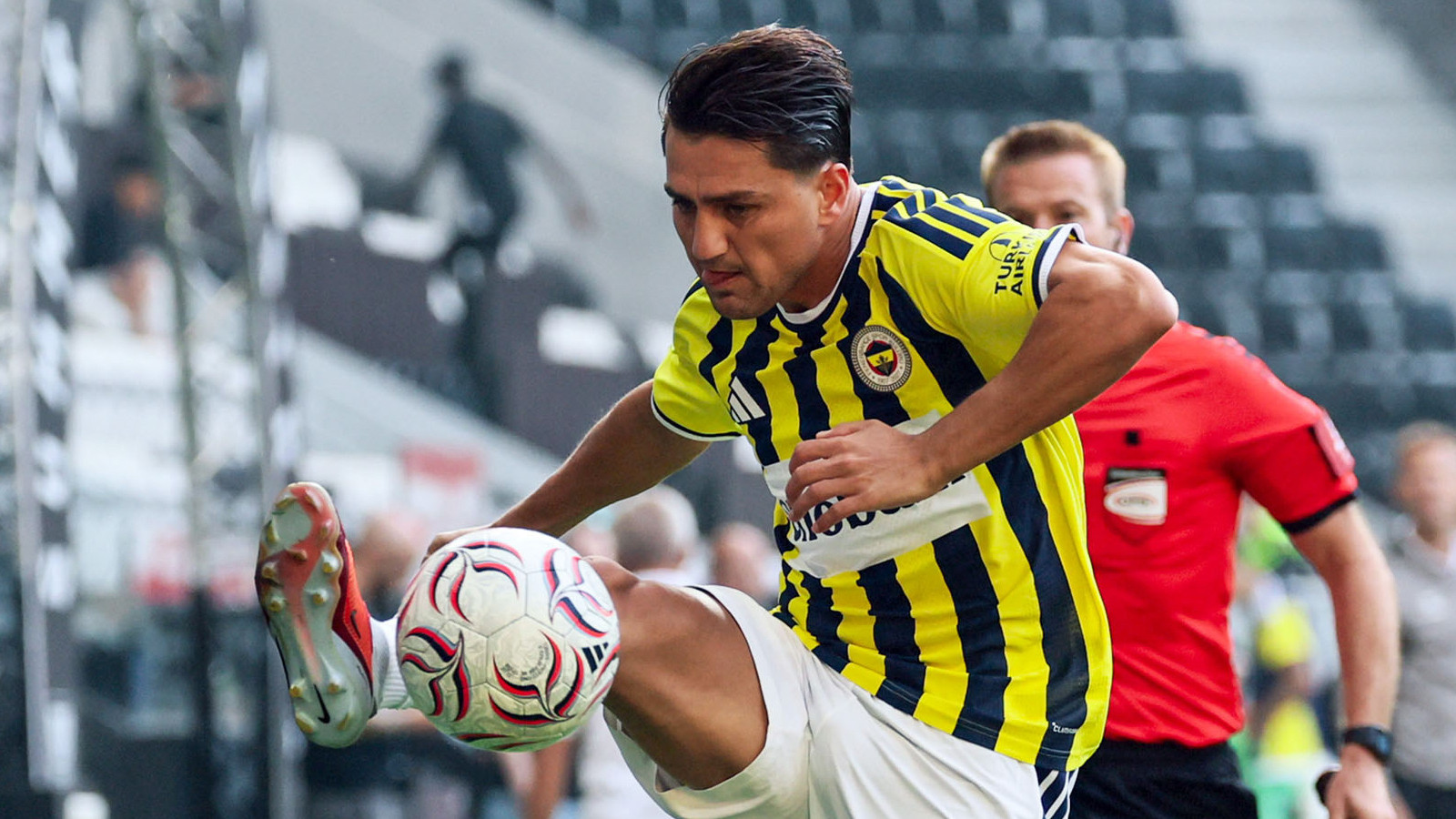 Süper Lig'in yeni ekibi Cengiz Ünder'i kadrosuna katıyor