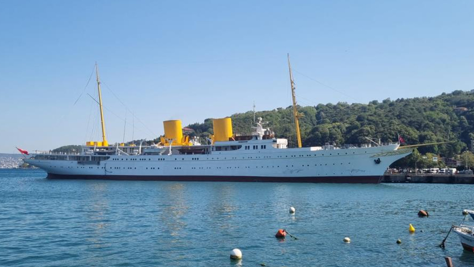 TCG Savanora gemisi İstanbul Boğazı’ndan geçti