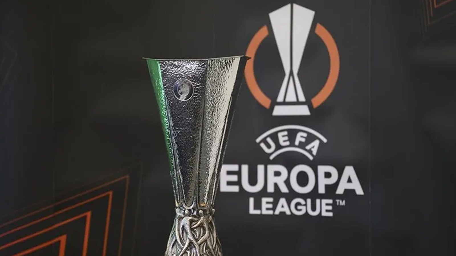 UEFA AVRUPA LİGİ KURA ÇEKİMİ: Beşiktaş'ın rakibi belli oluyor! Avrupa Ligi kura çekimi ne zaman, saat kaçta, hangi kanalda?