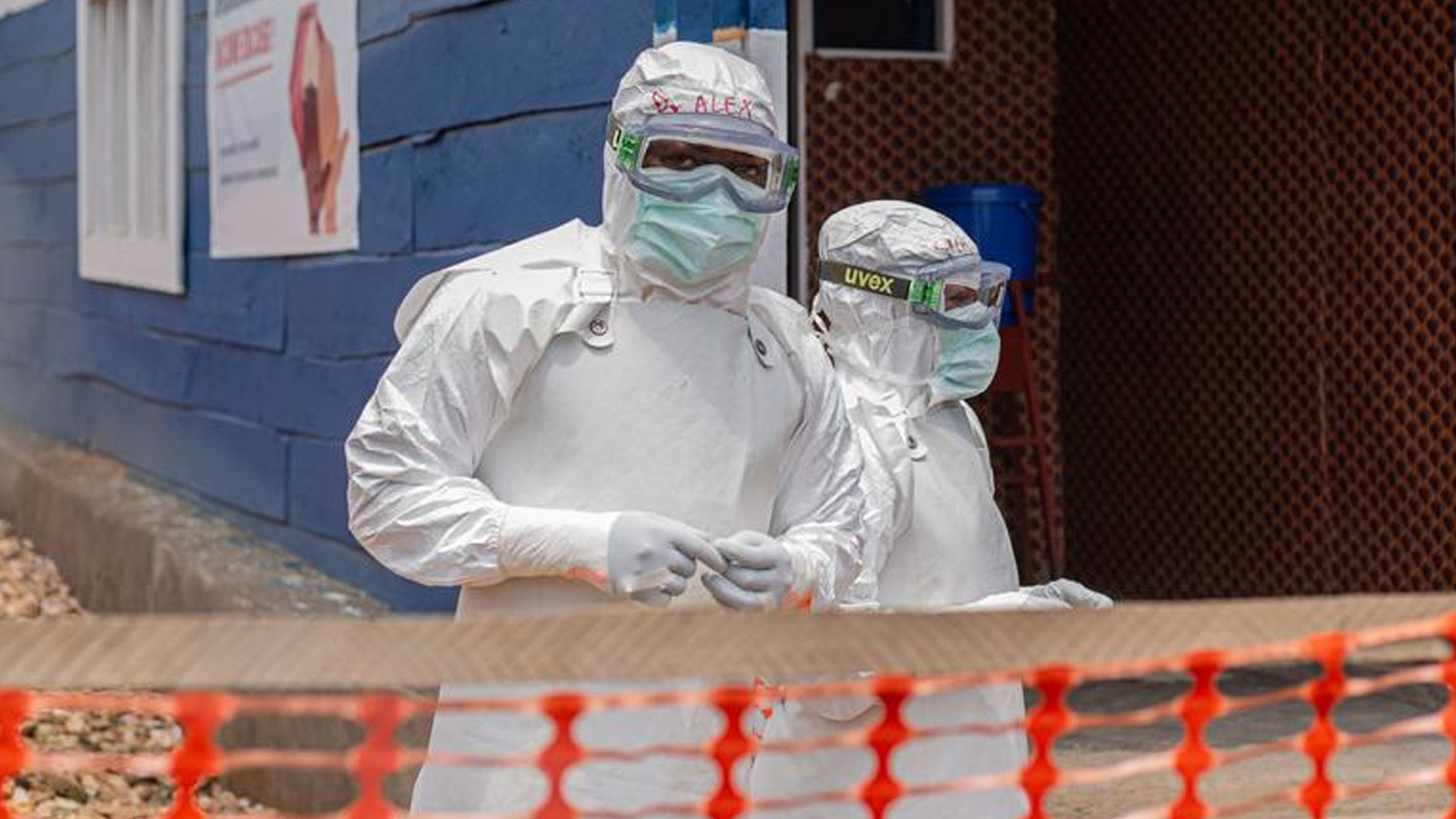Ebola salgını can almaya devam ediyor: Uluslararası bir halk sağlığı acil durumu