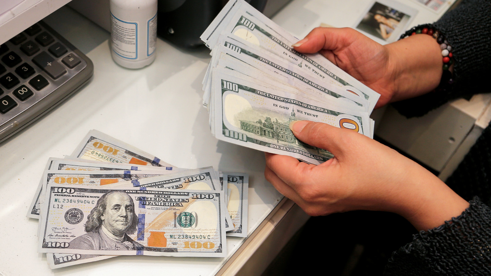 Dolar/TL'de gözler enflasyon, OVP ve İran'da olacak