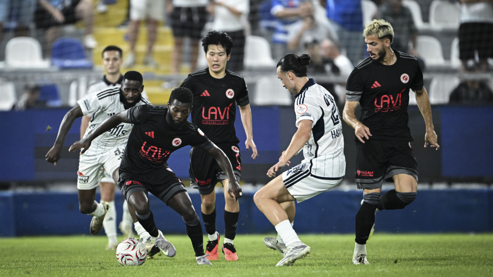 1. Lig'in yenilgisiz lideri Batman Petrolspor