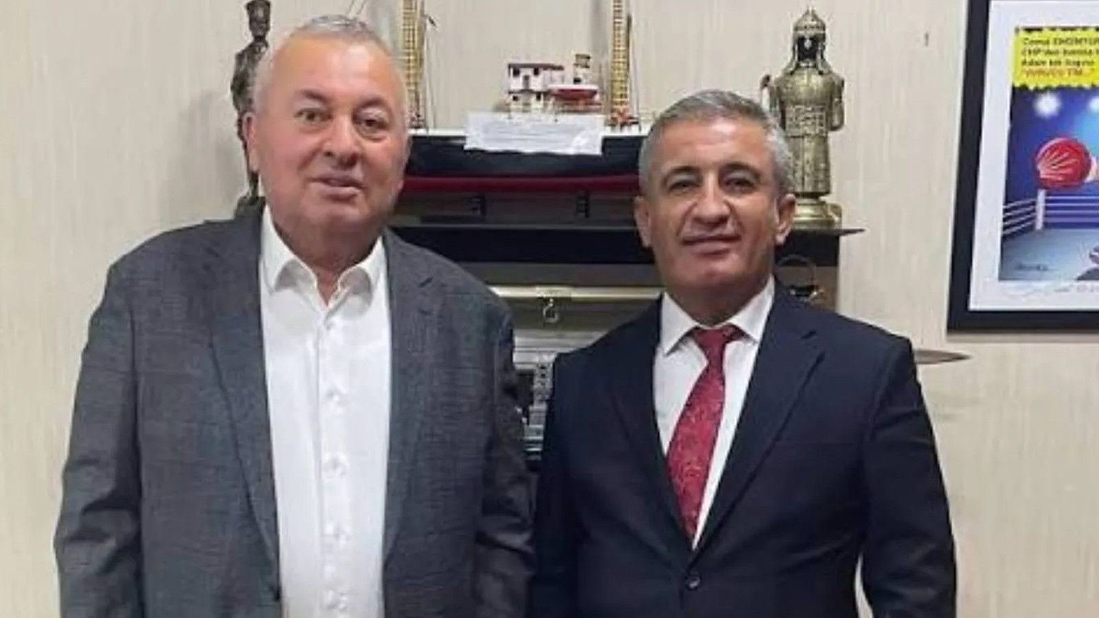 Cemal Enginyurt’un danışmanı Cem Tekinoğlu fuhuştan tutuklandı