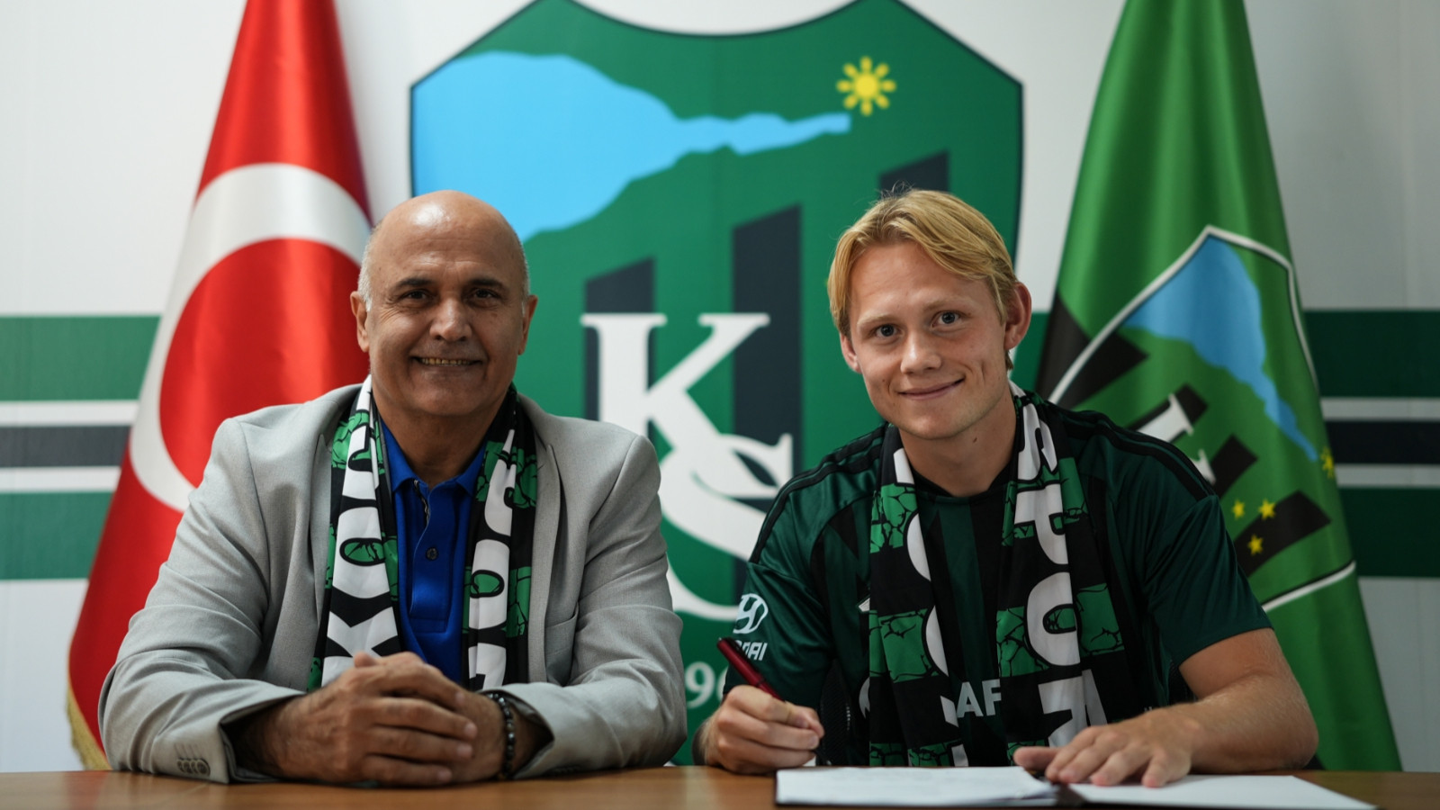 Kocaelispor, 10 numara pozisyonuna Gulliksen'i aldı