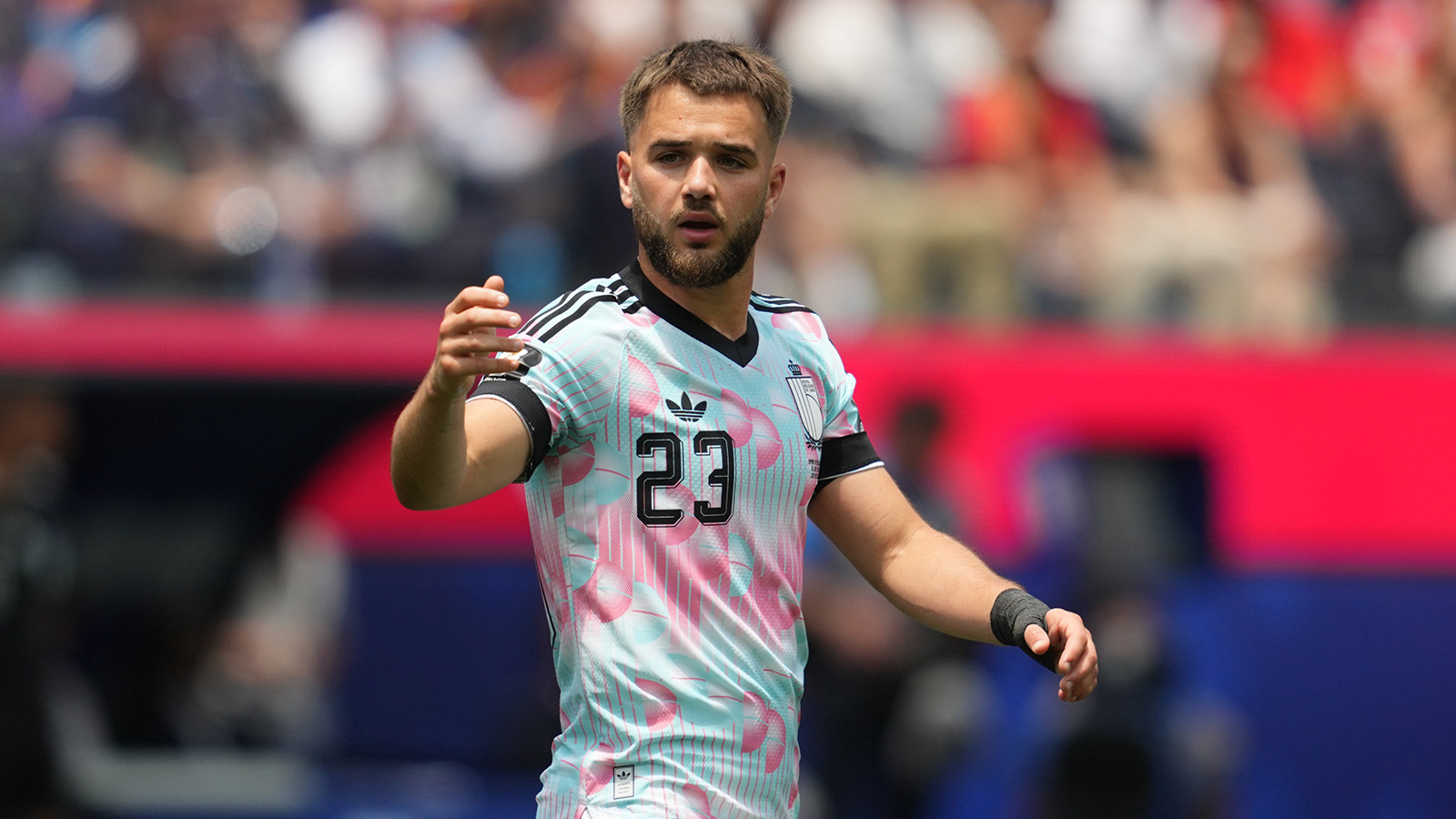 Beşiktaş, Nicolas Raskin'in transferi için prensipte anlaştı