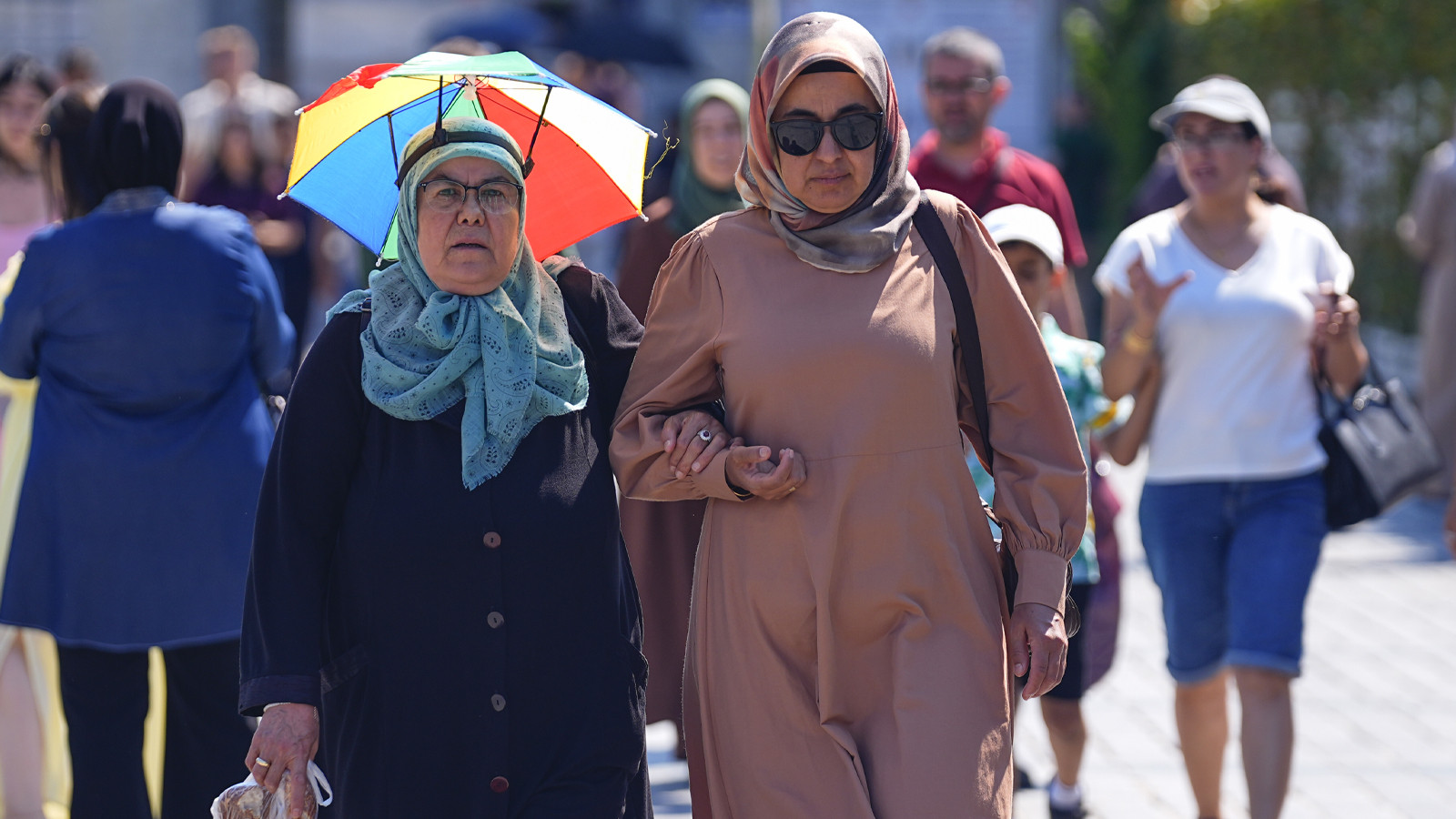 Bu 10 şehrimizde hava sıcaklıklarına dikkat! Kavruluyoruz