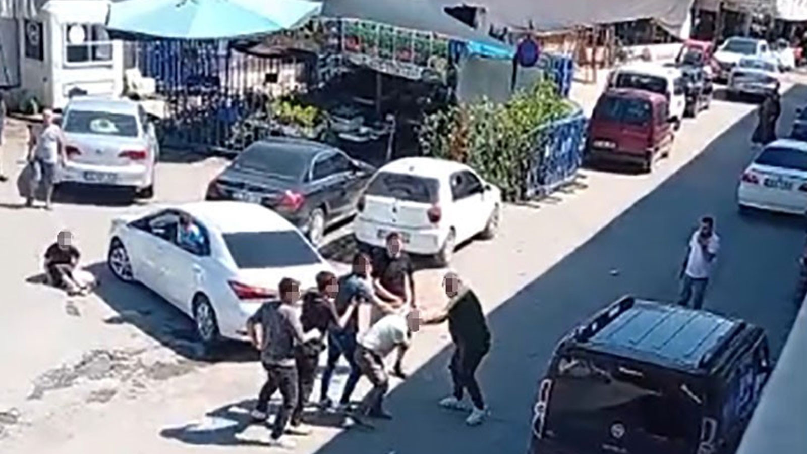 Bafra'da taciz iddiasında ortalık karıştı: Meydan dayağı atıldı