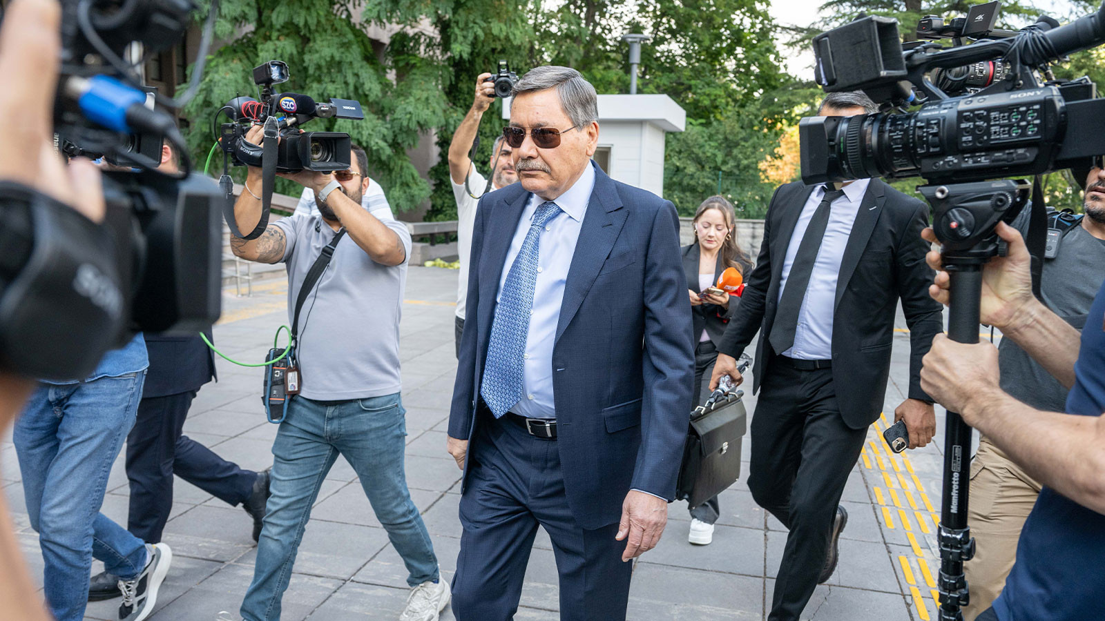 Melih Gökçek'in oğlu ve gelini ifadeye çağrıldı