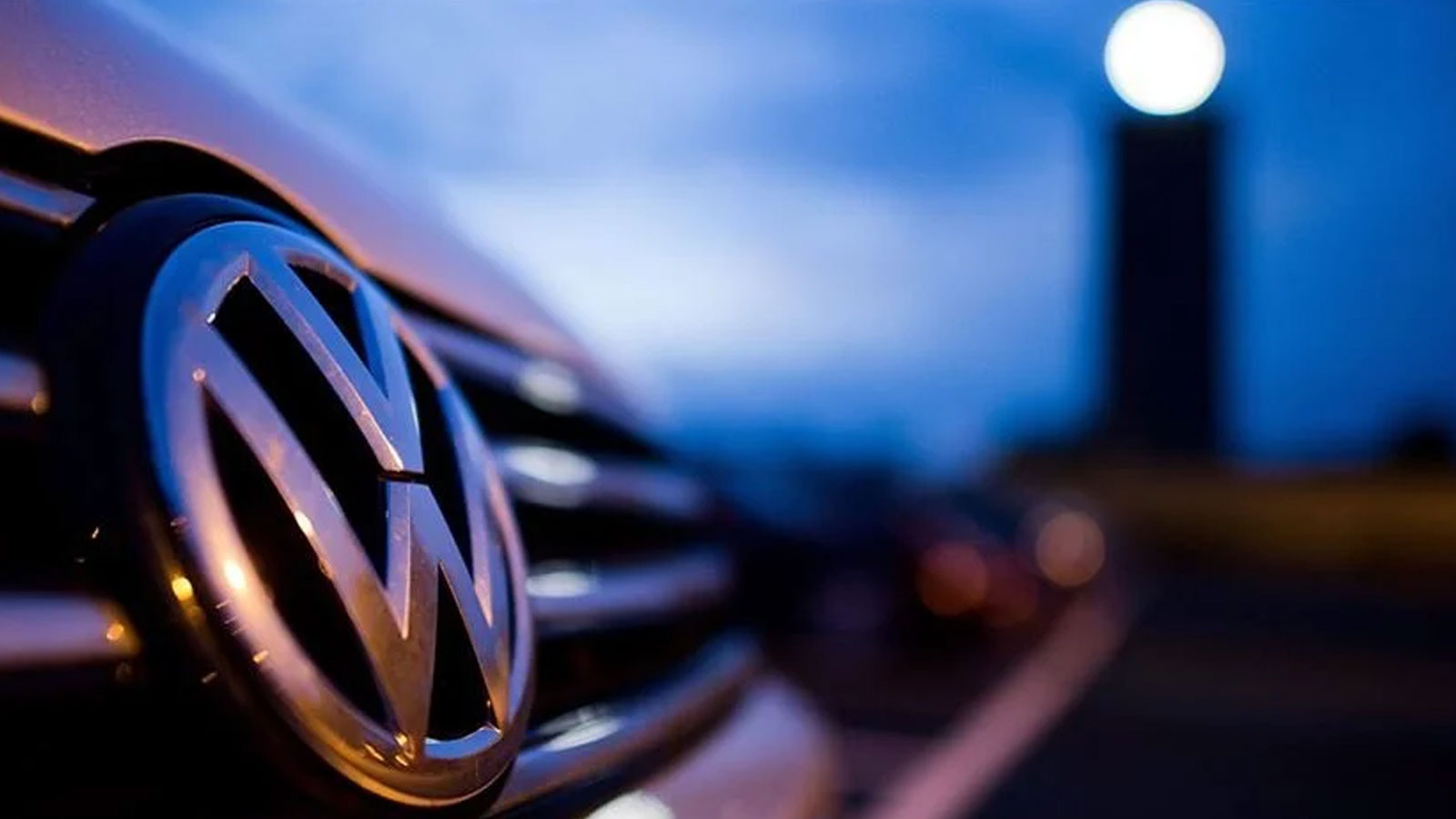 Volkswagen 50,000 kişinin daha işten çıkarılacağı planı onayladı