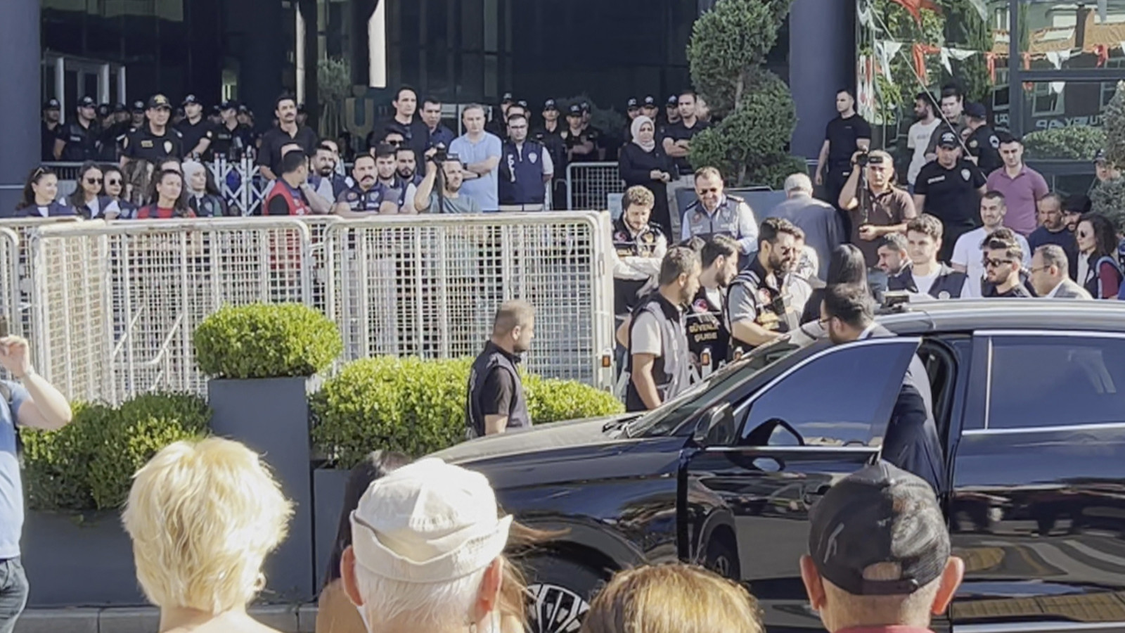 Üsküdar Belediyesi başkanvekili seçimi ertelendi