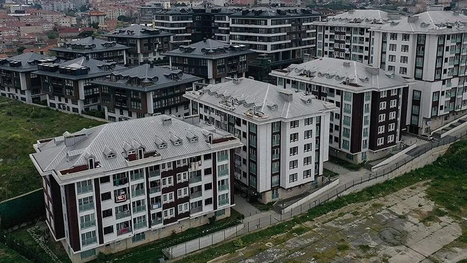 Bakan Kurum, Yarısı Bizden Kampanyası'nın Uzatıldığını Duyurdu